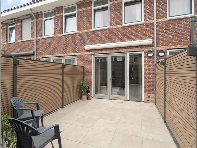 Keramiekstraat 36, Rijnsburg