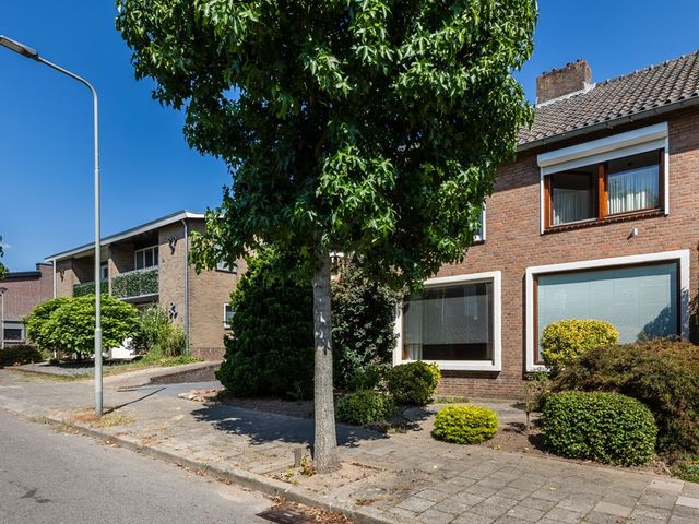 Penrisstraat 17, Geleen