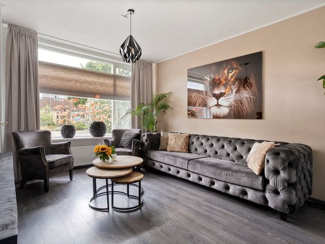 Saturnusstraat 11, De Krim