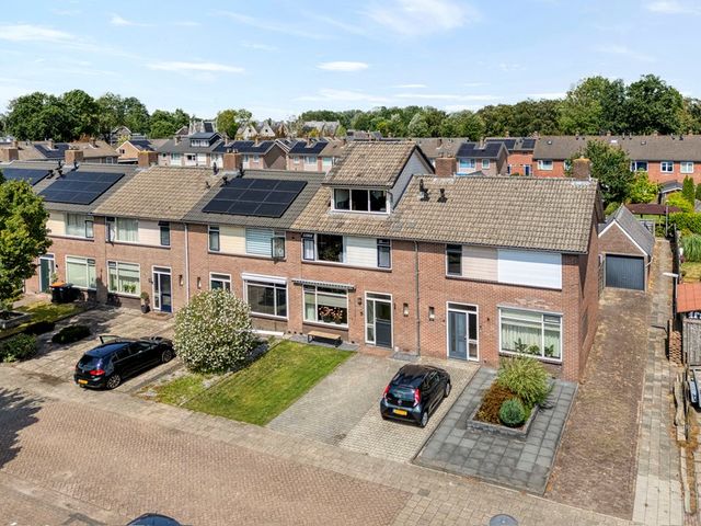 Saturnusstraat 11, De Krim