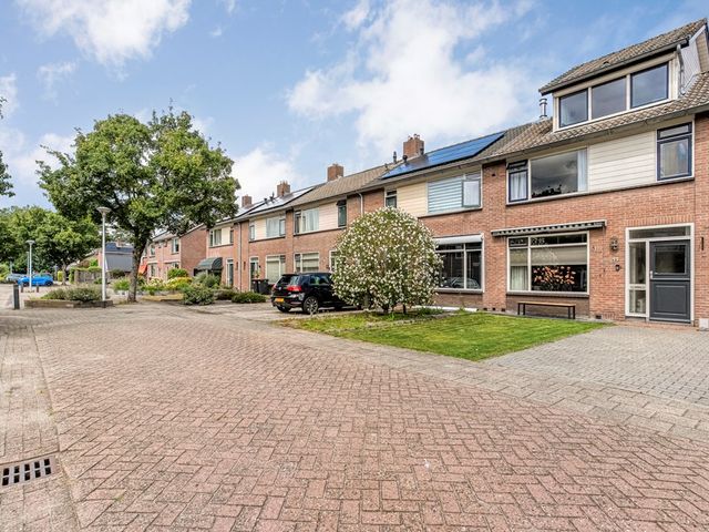Saturnusstraat 11, De Krim