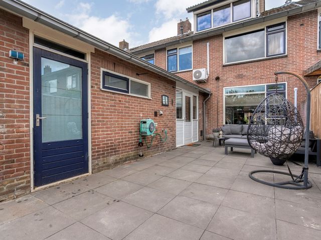 Saturnusstraat 11, De Krim
