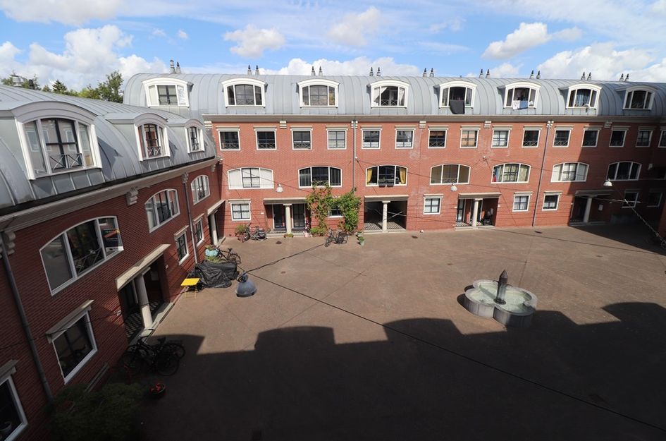 Charles Vos-cour 27C