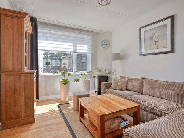 Plevierstraat 10, Hengstdijk