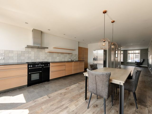 Noard 184, Workum