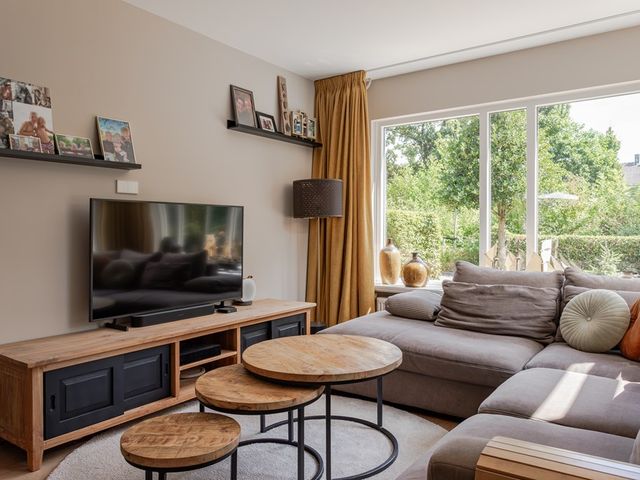Tinnegieter 87, Hoorn