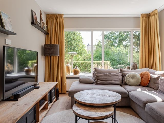 Tinnegieter 87, Hoorn