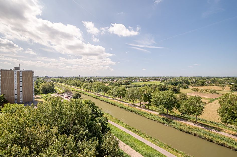 Burgemeester D. Kooimanweg 423
