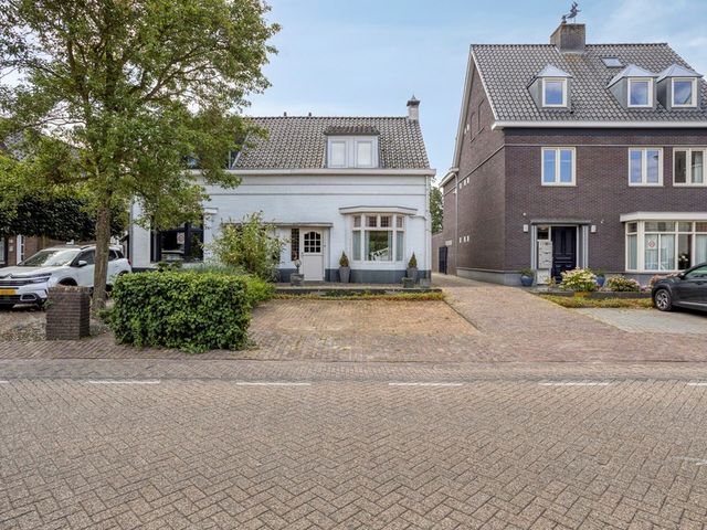 Hoogstraat 82, Berlicum