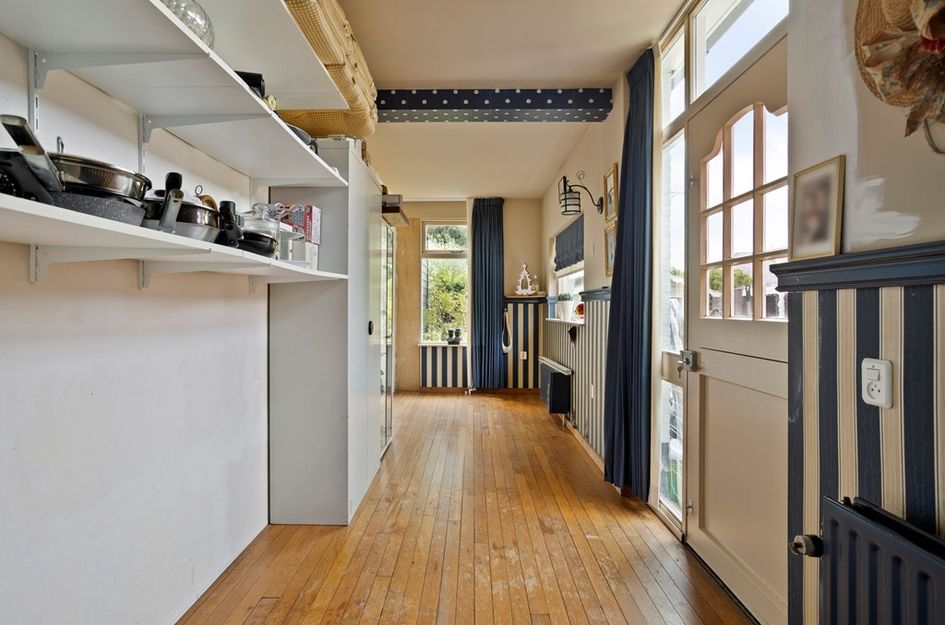 Hoogstraat 82