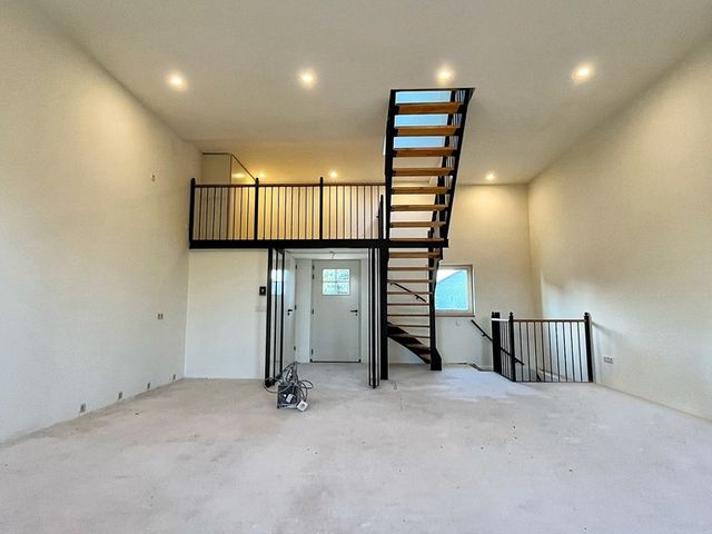 De Hut 8B, Ingber