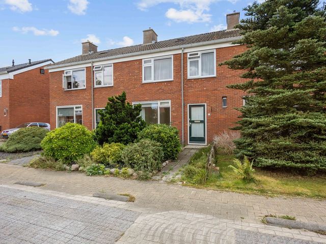 Middenstraat 31, De Wilp