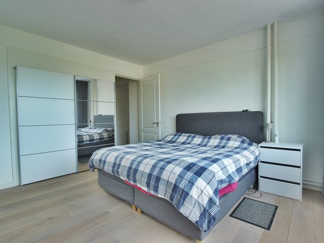Meander 807, Amstelveen