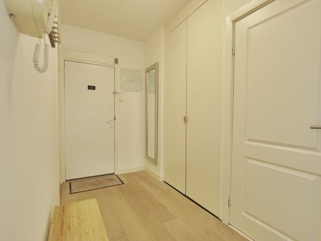 Meander 807, Amstelveen