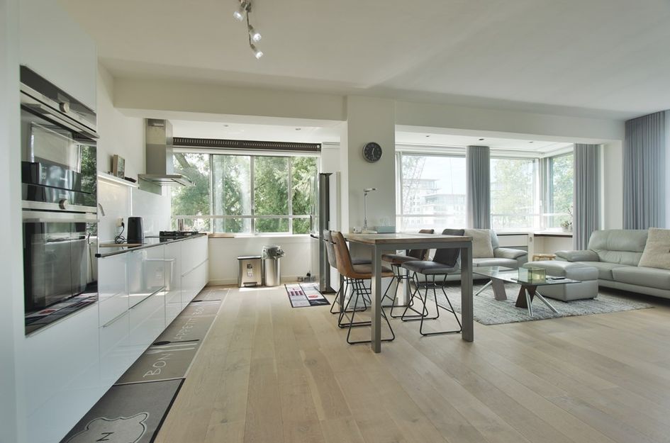 Meander 807