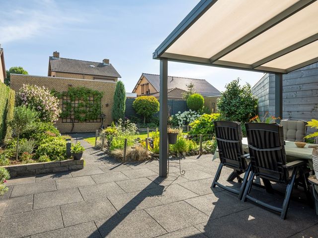 Kampstraat 37, Susteren