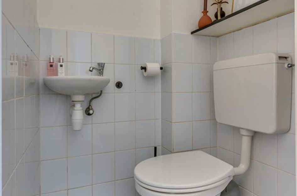 Burg van Leentstraat 80