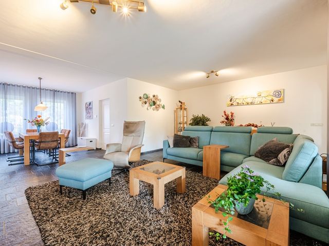 Lariksstraat 74, Echt