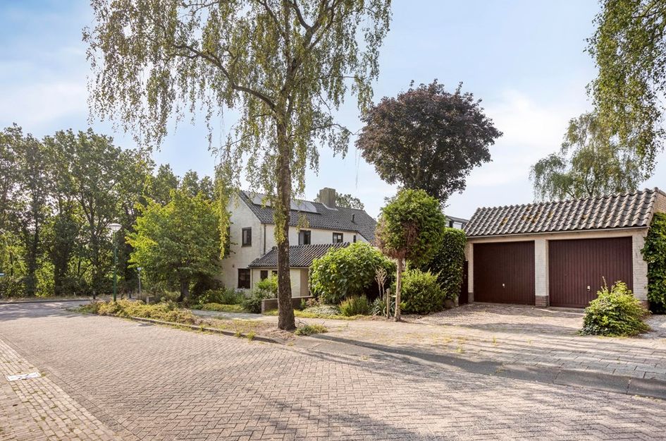 Spoorbaanweg 35