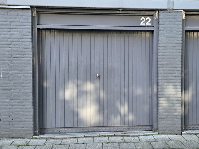 Chopinplein 22, Schiedam