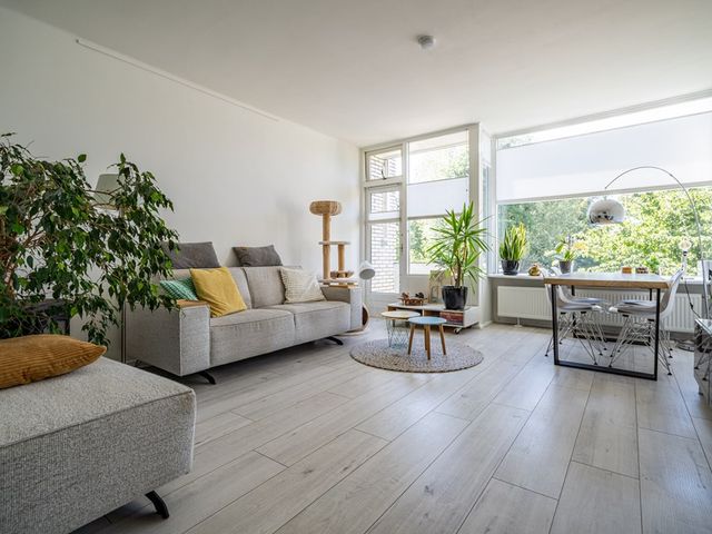 van Ruysdaellaan 34, Leidschendam