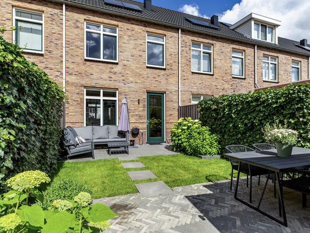 Hobbemastraat 5, Zwijndrecht