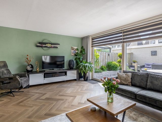 Ballade 105, Zwijndrecht