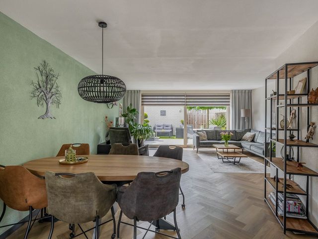 Ballade 105, Zwijndrecht