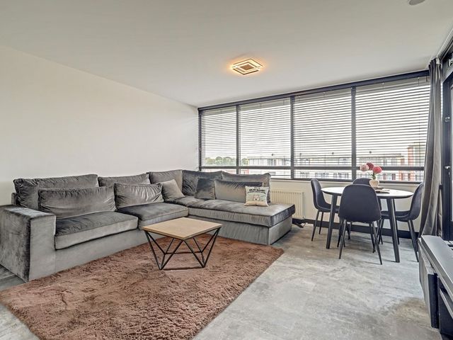 Hoog Maanen 36, Ede