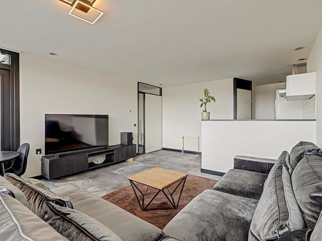 Hoog Maanen 36, Ede
