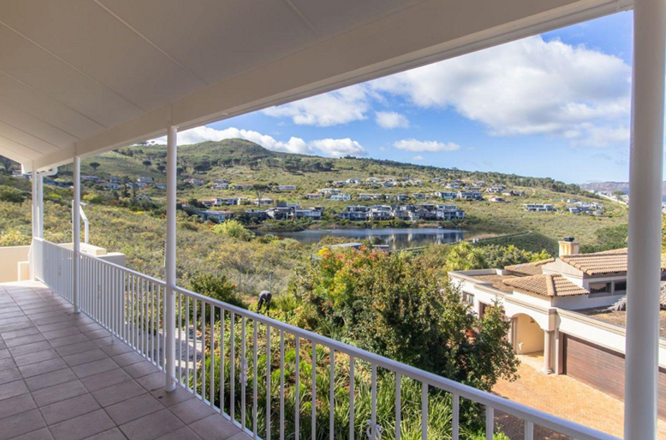 Thyme Close 7