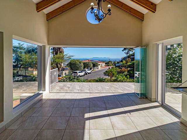 Thyme Close 7, Cape Town