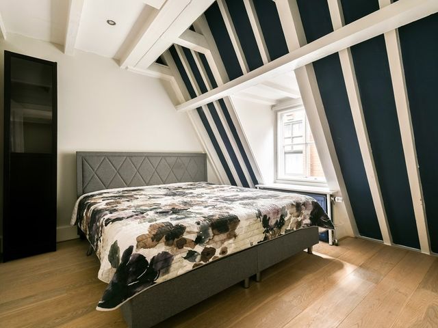 Gouwenaarssteeg 24, Amsterdam