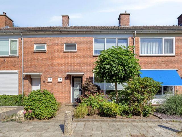 Akeleistraat 36, Enschede