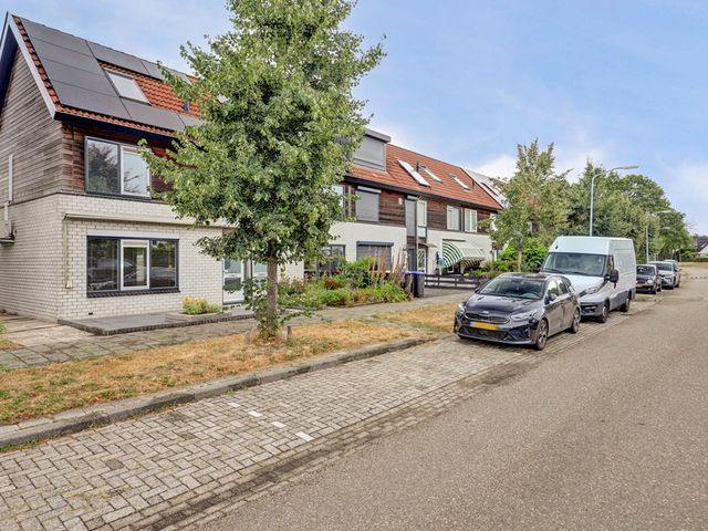 Hazelaar 18, Zeewolde