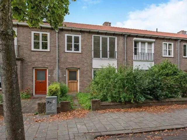 Van Miereveltlaan 23, Delft