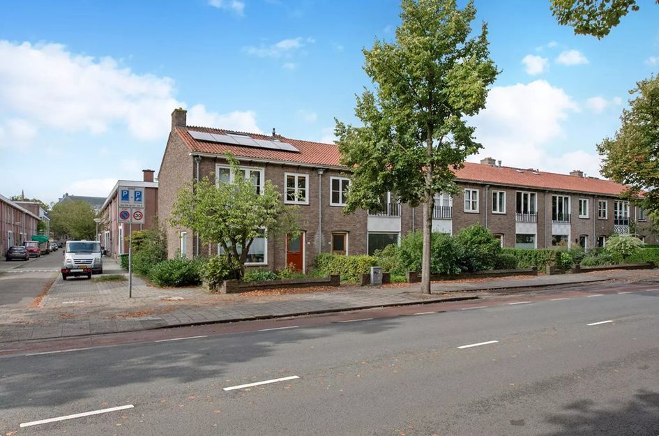 Van Miereveltlaan 23