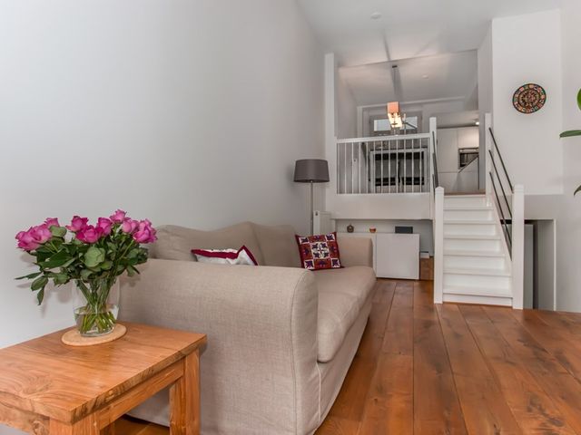 Oudezijds Voorburgwal 34, Amsterdam