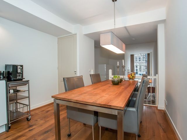 Oudezijds Voorburgwal 34, Amsterdam