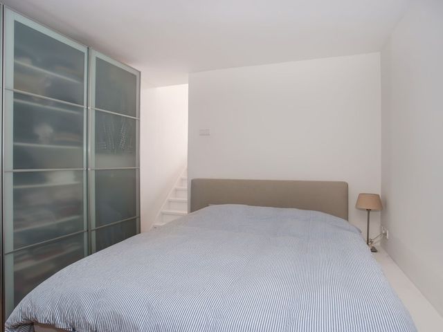 Oudezijds Voorburgwal 34, Amsterdam