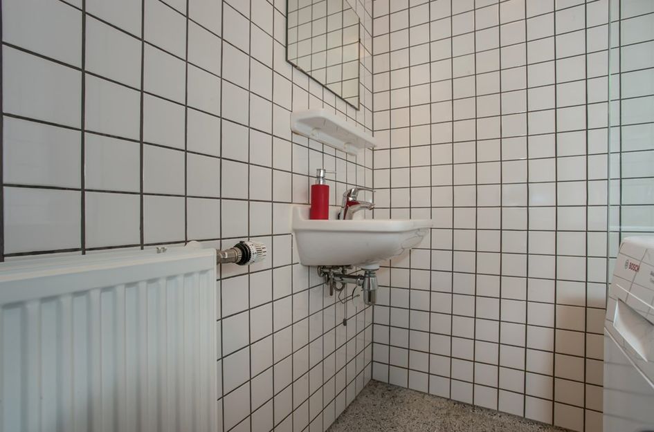 Oudezijds Voorburgwal 34