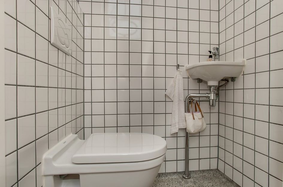 Oudezijds Voorburgwal 34