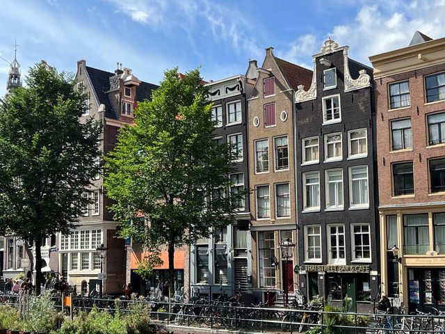 Oudezijds Voorburgwal 34, Amsterdam