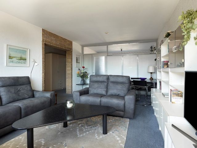 Roosstraat 32, Zwijndrecht