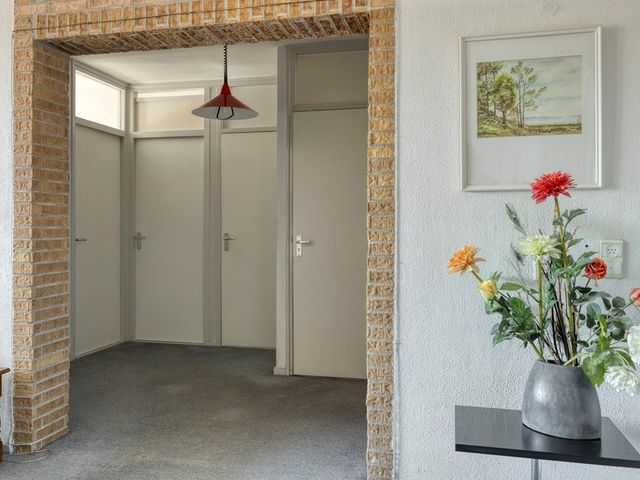 Roosstraat 32, Zwijndrecht