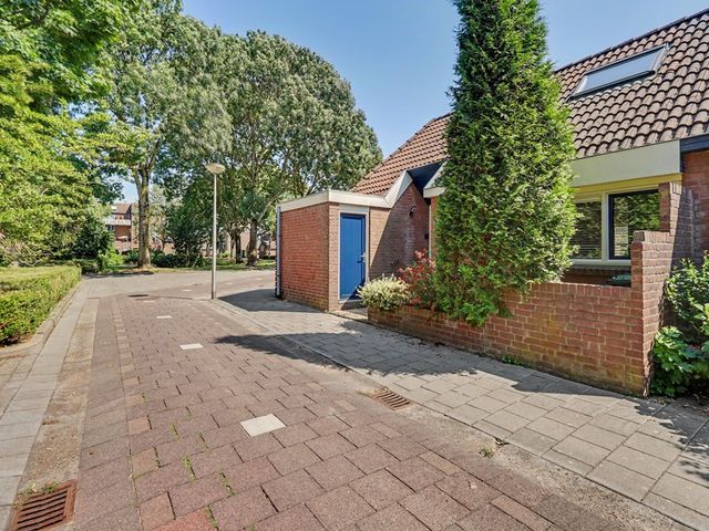 Sterremos 76, Nieuwerkerk aan den IJssel