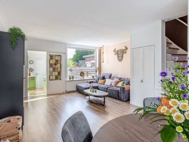 Lodewijk van Nassaustr 17, Zwijndrecht
