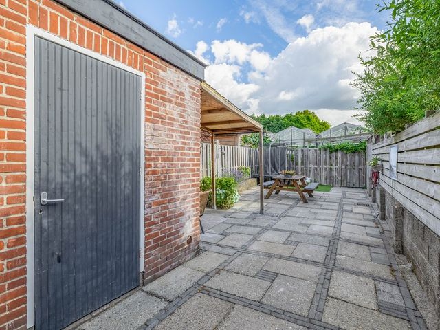 Lodewijk van Nassaustr 17, Zwijndrecht