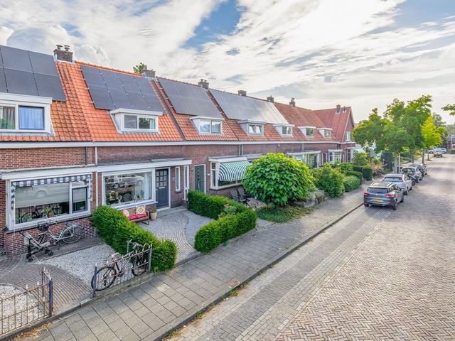 Lodewijk van Nassaustr 17, Zwijndrecht