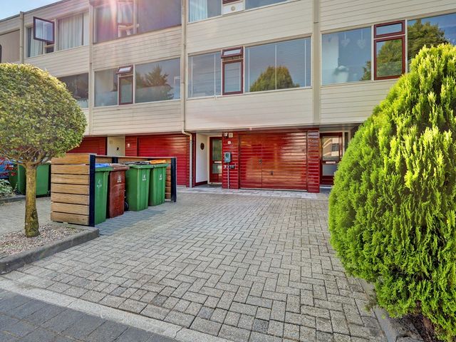 Arendshorst 15, Ede